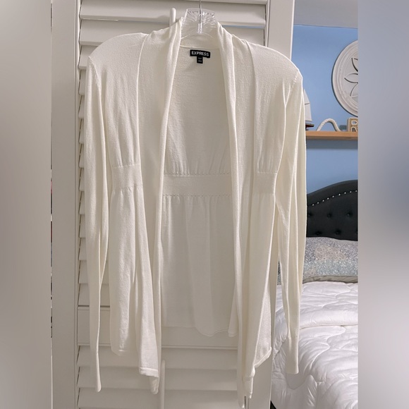 Express Asymmetrical Cardigan - Picture 2 of 5